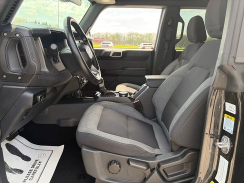 Used 2025 Ford Bronco Big Bend AWD/4WD image 16