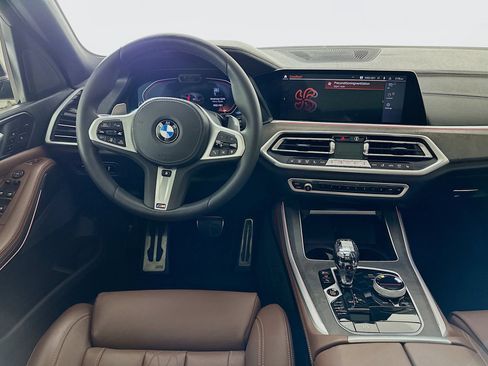 Used 2022 BMW X5 xDrive40i w/ M Sport Package AWD/4WD image 24