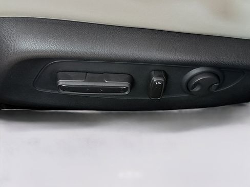 New 2025 Honda Accord EX-L image 21