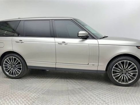 Used 2020 Land Rover Range Rover Long Wheelbase HSE image 9