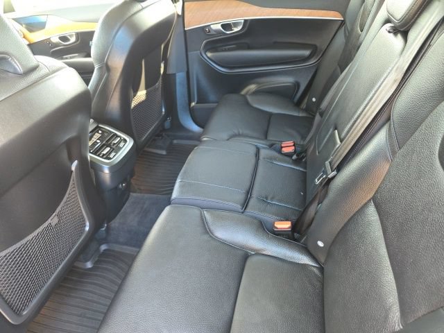 Used 2023 Volvo XC90 B6 Plus w/ Protection Package Premier AWD/4WD image 15