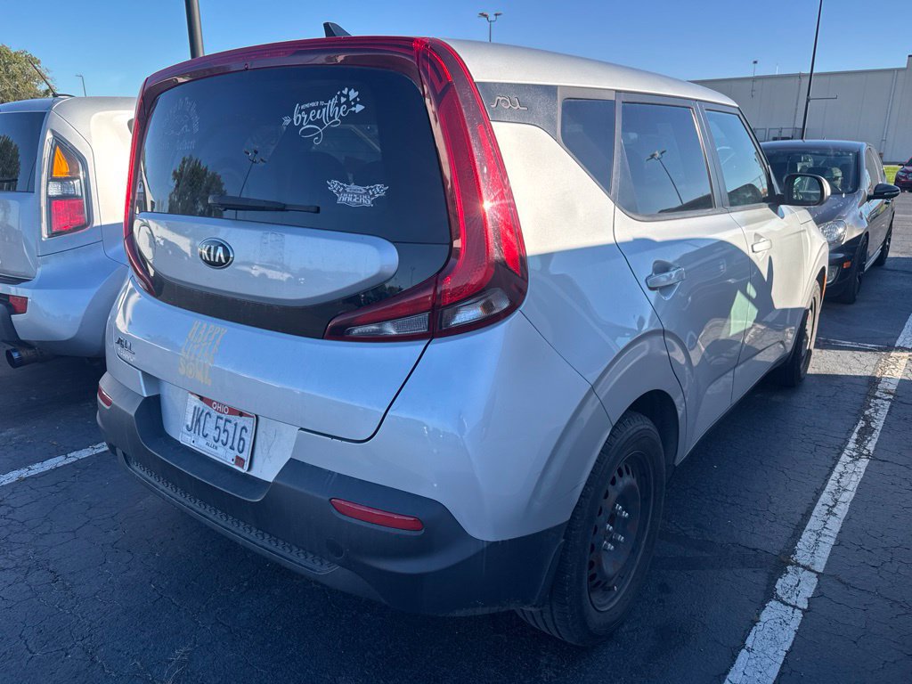 Used 2020 Kia Soul LX FWD image 3