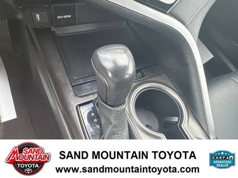 Used 2023 Toyota Camry SE FWD image 17