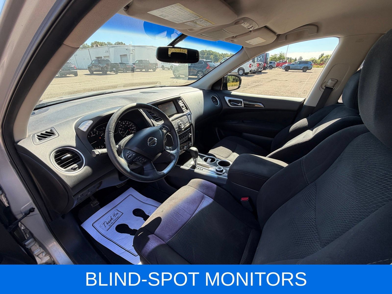 Used 2016 Nissan Pathfinder SV AWD/4WD image 15