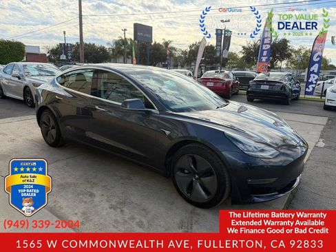 Used 2020 Tesla Model 3 Standard Range Plus RWD image 9