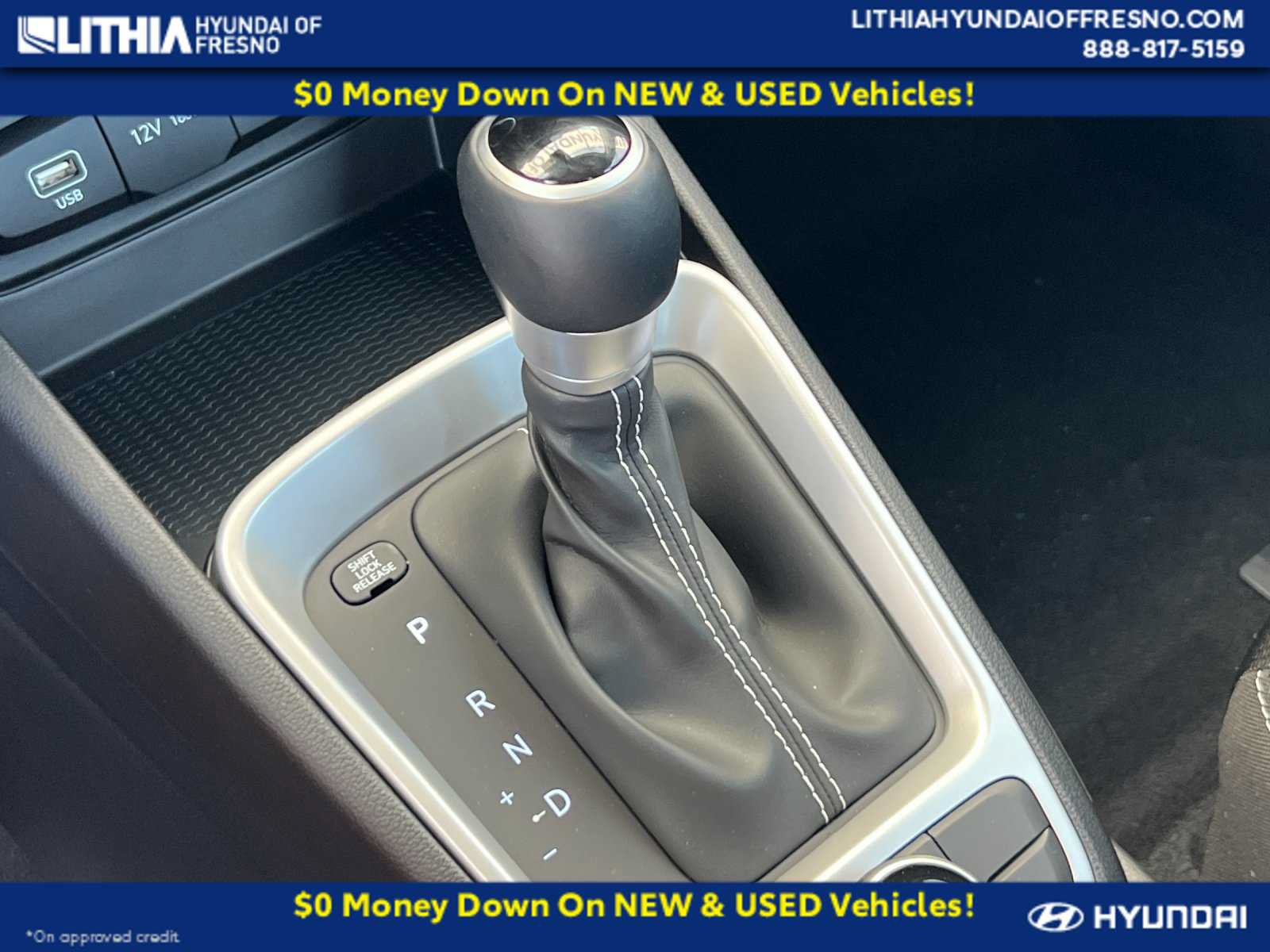 New 2025 Hyundai Venue SEL FWD image 21