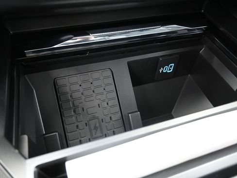 New 2026 Ford F250 Lariat w/ Black Appearance Package AWD/4WD image 31