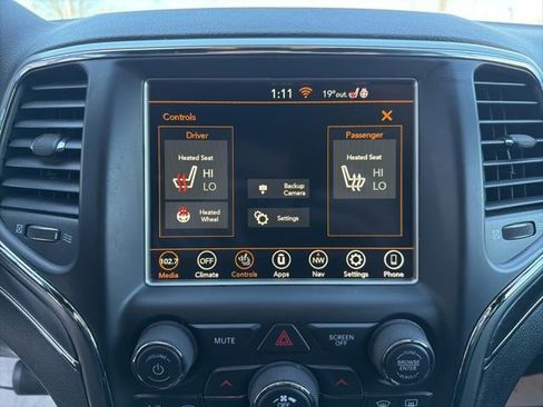 Used 2018 Jeep Grand Cherokee Limited image 29