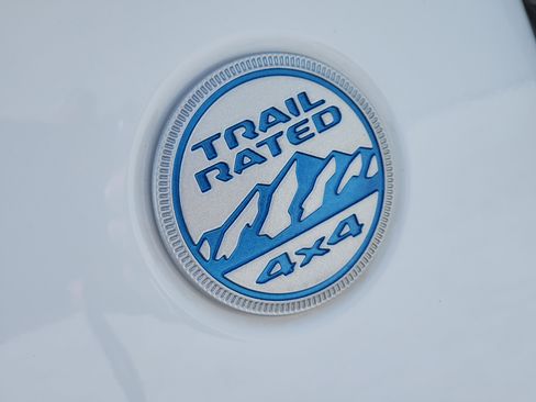 Used 2023 Jeep Wrangler Unlimited Sahara w/ Cold Weather Group AWD/4WD image 14