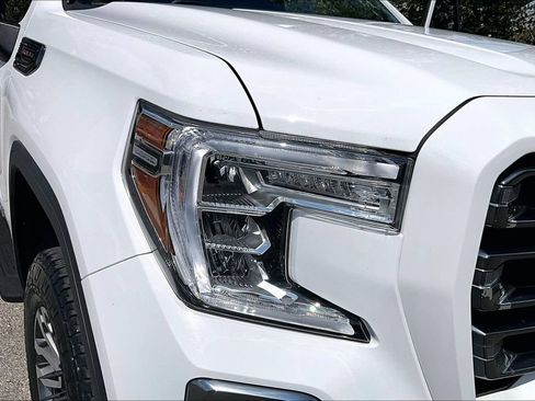 Used 2021 GMC Sierra 1500 AT4 w/ AT4 Premium Package AWD/4WD image 40