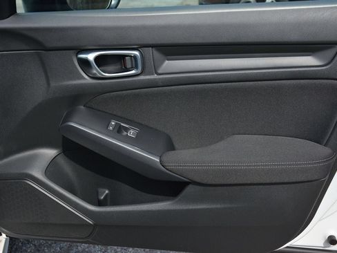 Used 2025 Honda Civic Sport image 21