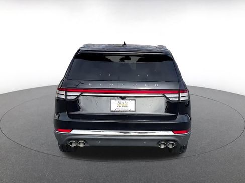Used 2024 Lincoln Aviator Reserve image 12