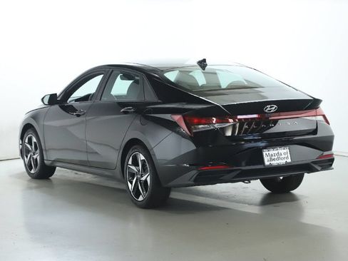 Used 2023 Hyundai Elantra SEL w/ Convenience Package FWD image 40