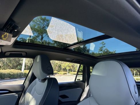 New 2026 Volkswagen Tiguan SE R-Line image 22