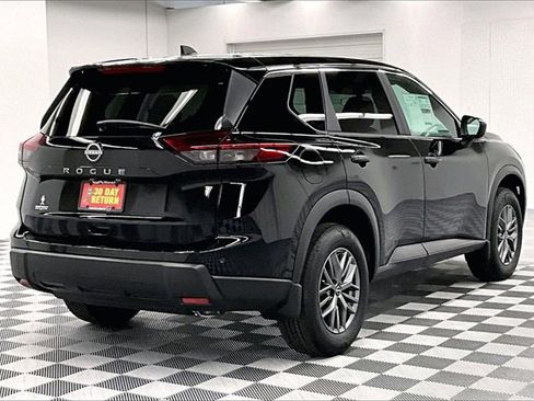 New 2025 Nissan Rogue S image 17
