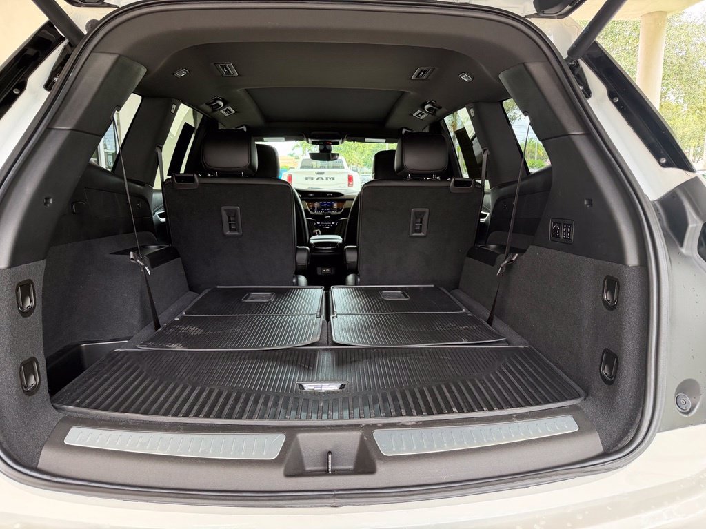 Used 2021 Cadillac XT6 Sport AWD/4WD image 35