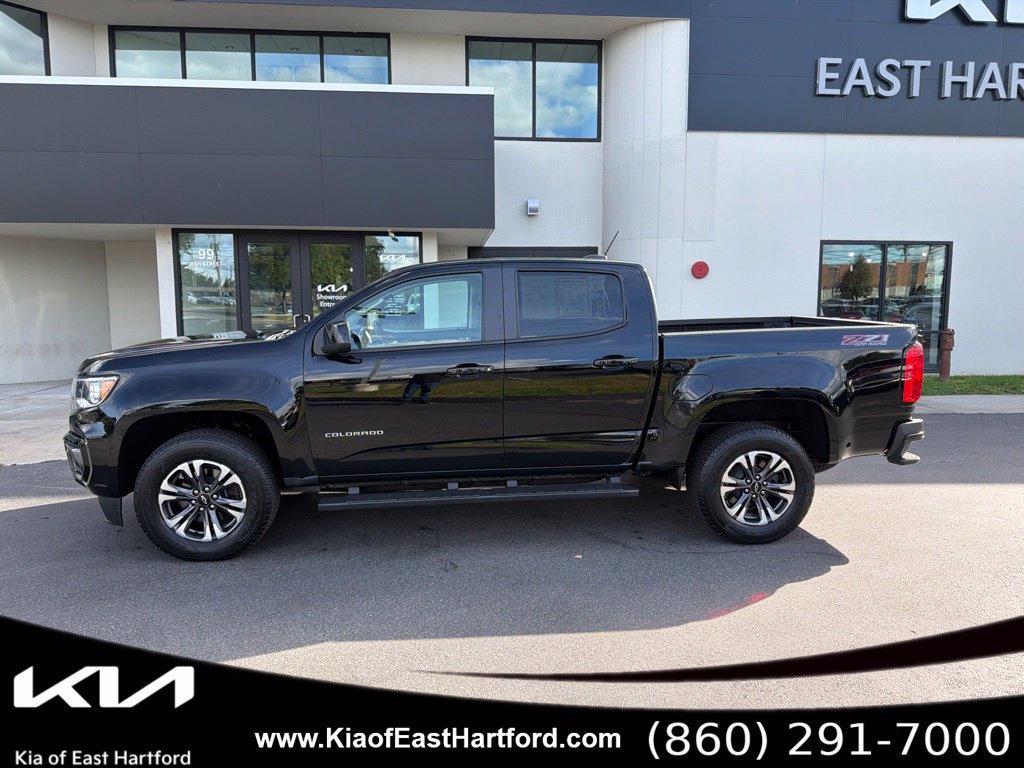 Used 2021 Chevrolet Colorado Z71 w/ Safety Package AWD/4WD image 2
