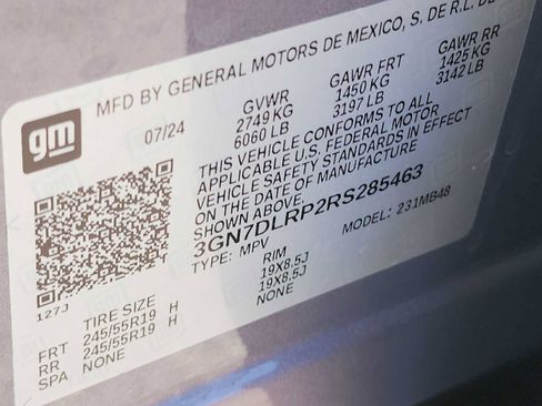 Used 2024 Chevrolet Equinox EV LT FWD image 25