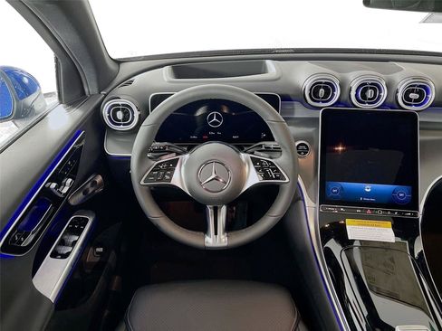 Certified 2026 Mercedes-Benz GLC 300 4MATIC image 23