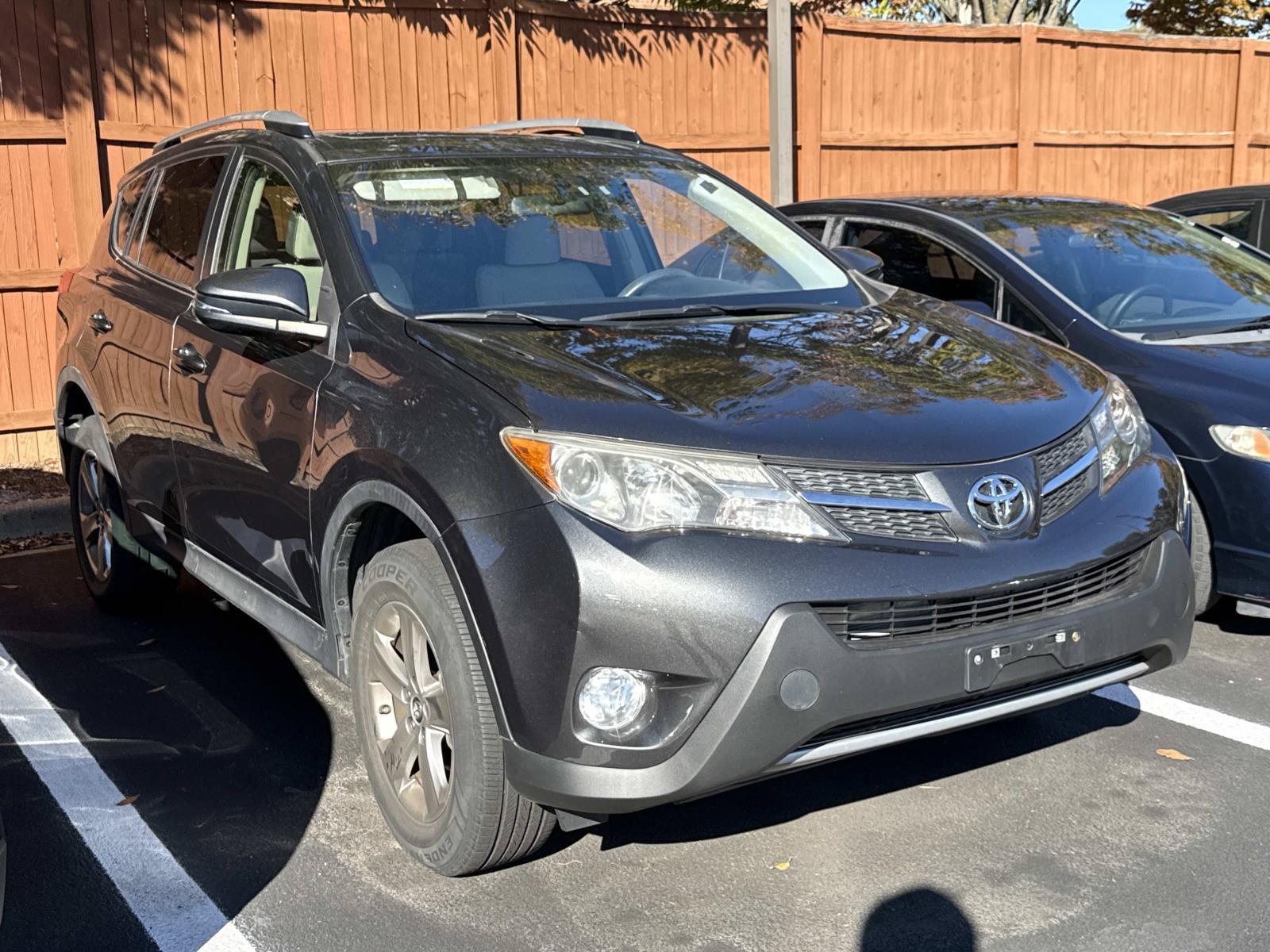 Used 2015 Toyota RAV4 XLE AWD/4WD image 6