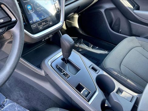 Certified 2024 Subaru Crosstrek 2.0i Premium image 15