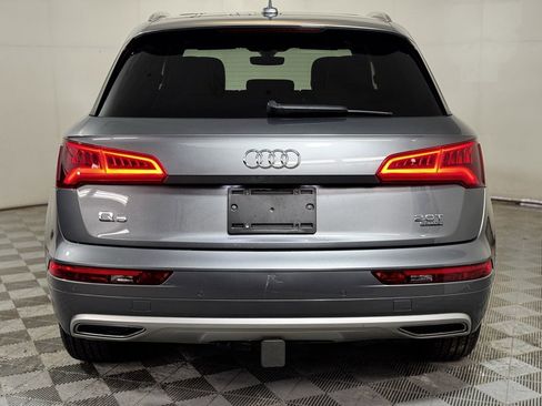 Used 2018 Audi Q5 2.0T Premium Plus w/ Premium Plus Package image 3