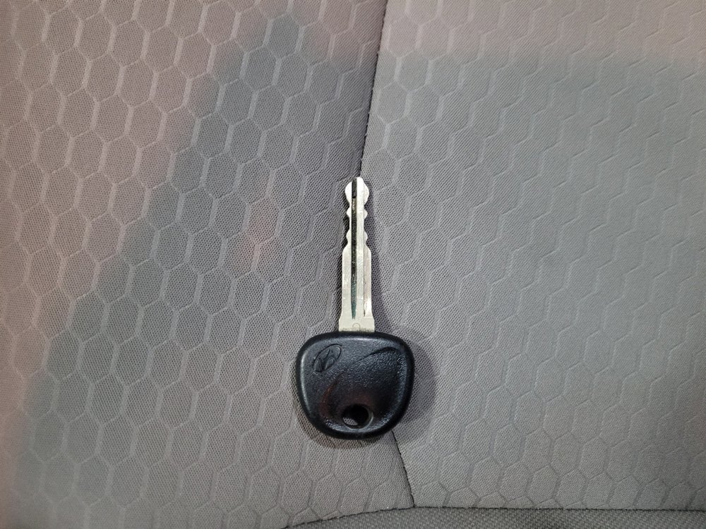 Used 2020 Hyundai Elantra SE FWD image 32
