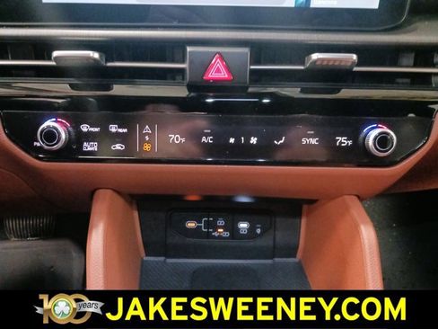 Used 2026 Kia Sportage X-Line w/ X-Line Technology Package image 24