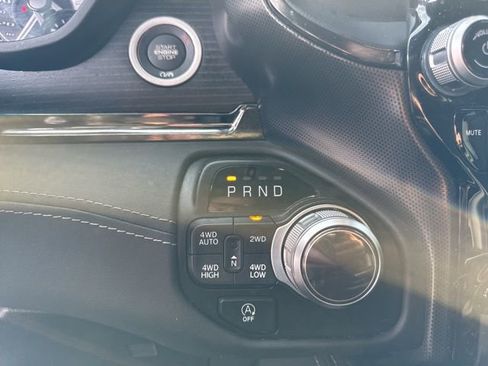 Used 2022 RAM 1500 Limited w/ Body Color Bumper Group image 37