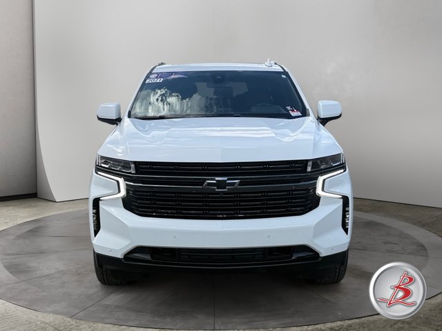 Used 2021 Chevrolet Suburban RST w/ Luxury Package AWD/4WD image 2