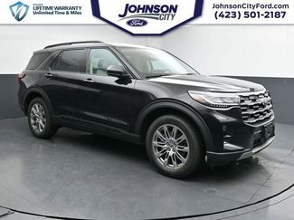 New 2026 Ford Explorer Active w/ Active Comfort Package video 3