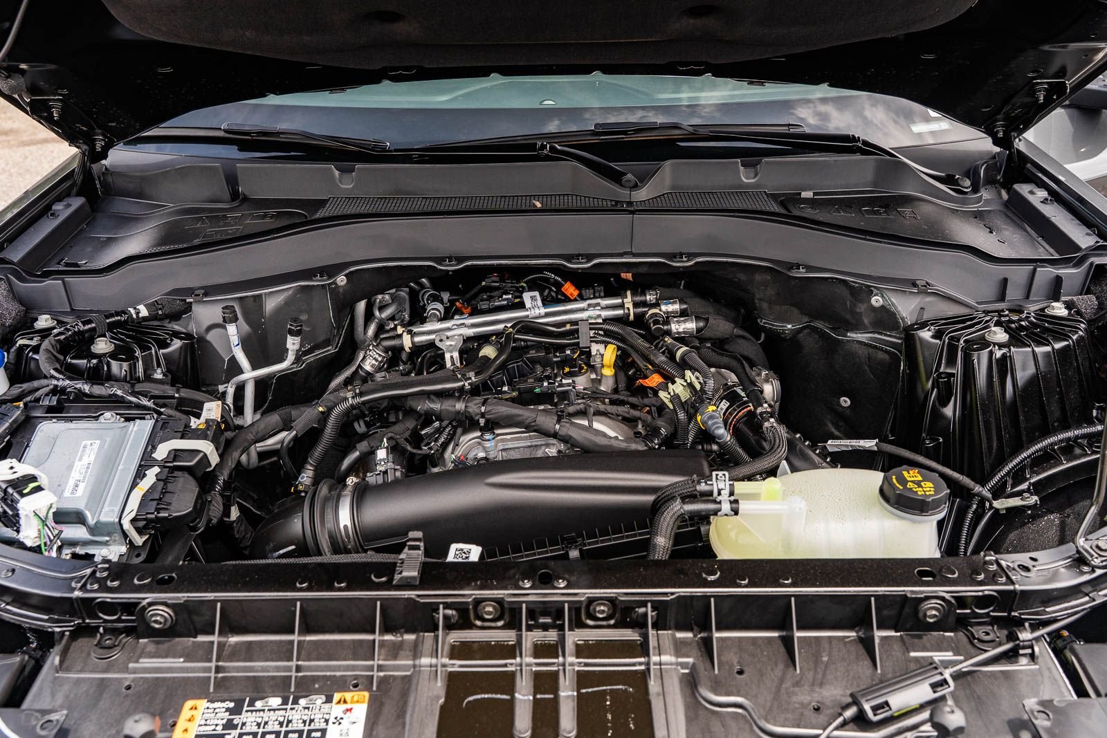 New 2026 Ford Explorer Active w/ Active Comfort Package RWD image 17