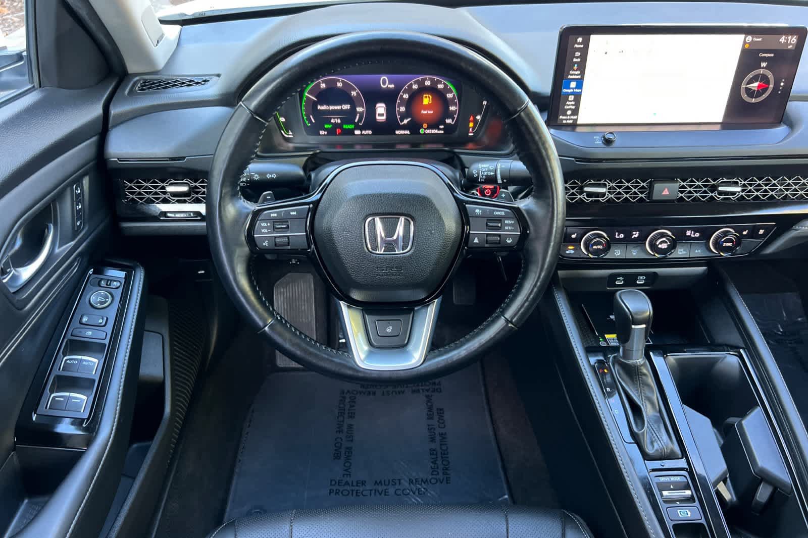 Used 2025 Honda Accord Touring image 15