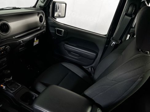 Used 2023 Jeep Wrangler Unlimited Sport AWD/4WD image 22