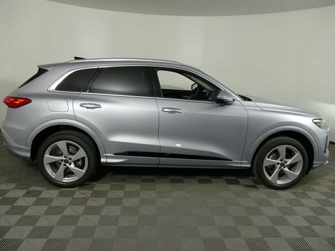 New 2026 Audi Q5 Premium Plus image 30