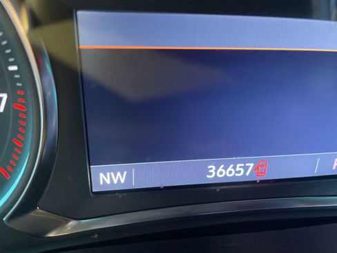 Certified 2023 Chevrolet Traverse LT image 12