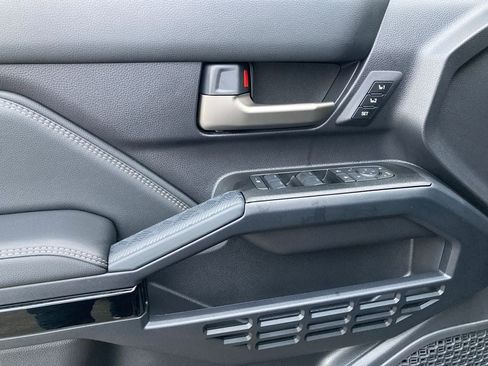 New 2026 Toyota 4Runner Limited AWD/4WD image 13