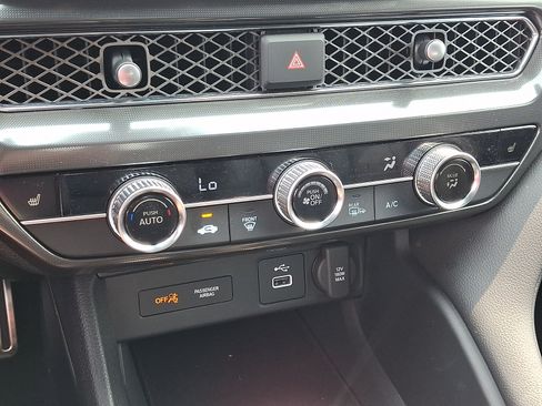 Certified 2025 Acura Integra A-Spec FWD image 17