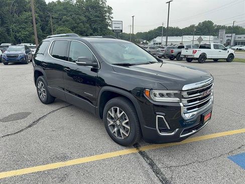 Used 2023 GMC Acadia SLE w/ Driver Convenience Package AWD/4WD image 8