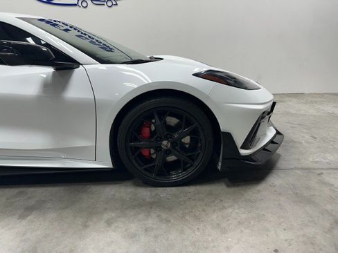 Used 2022 Chevrolet Corvette Stingray Premium Cpe w/ Z51 Performance Package RWD image 40