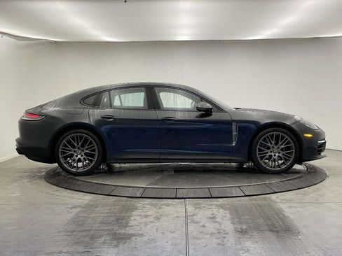 Used 2022 Porsche Panamera 4 Platinum Edition image 8