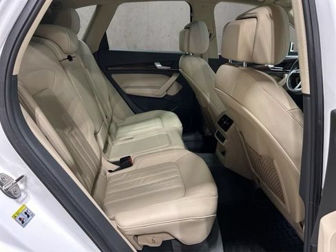 Used 2020 Audi Q5 2.0T Premium Plus AWD/4WD image 21