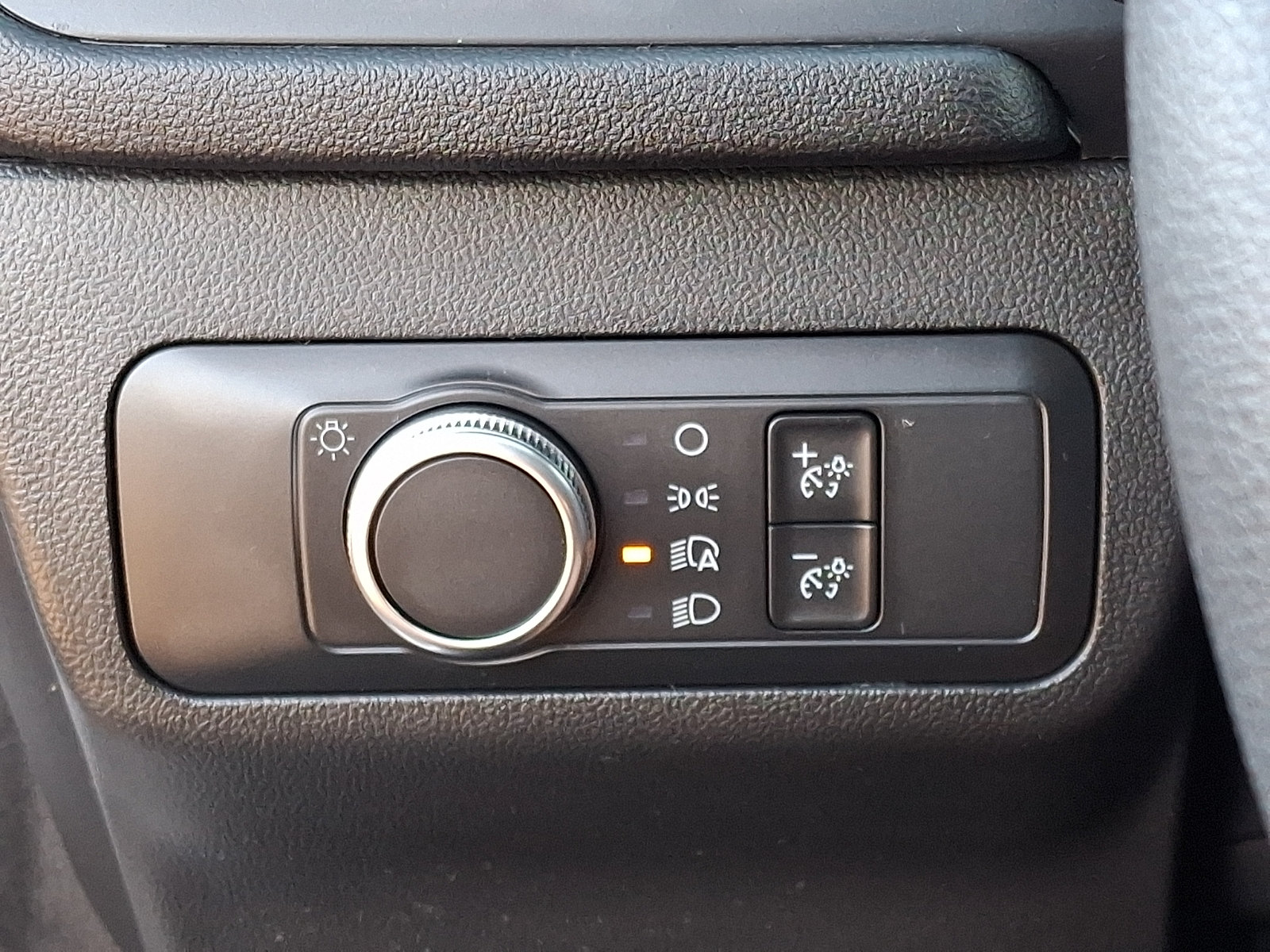 Certified 2022 Ford Escape SE AWD/4WD image 25