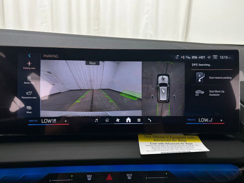 Used 2025 BMW X3 xDrive30i w/ Premium Package image 18