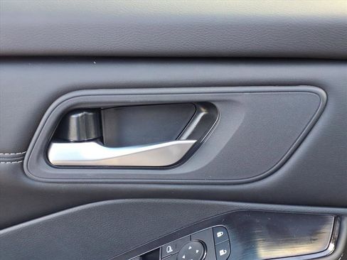 New 2026 Nissan Rogue SV w/ SV Premium Package image 17