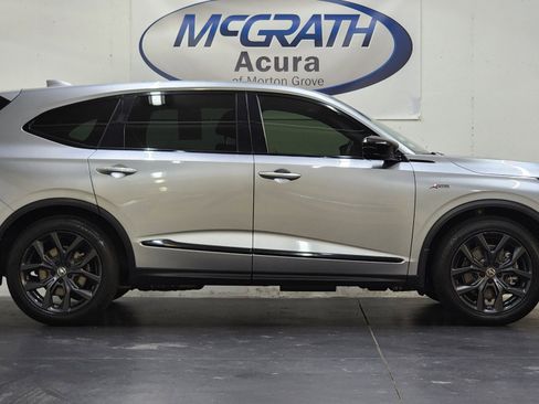 Used 2023 Acura MDX A-Spec AWD/4WD image 3