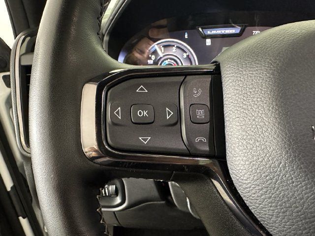 Used 2025 RAM 2500 Limited AWD/4WD image 15