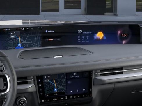 New 2026 Lincoln Navigator Reserve AWD/4WD image 14