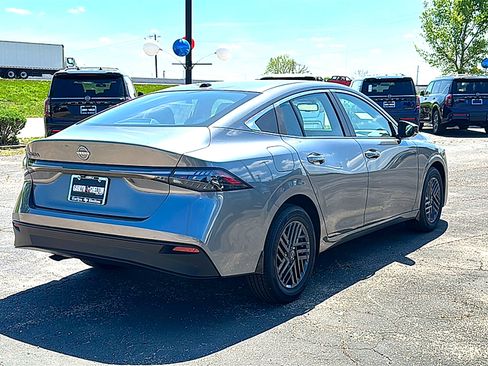 New 2026 Nissan Sentra SV w/ SV Convenience Package image 8