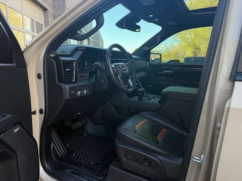 Used 2023 GMC Sierra 1500 AT4 w/ AT4 Premium Package AWD/4WD image 31